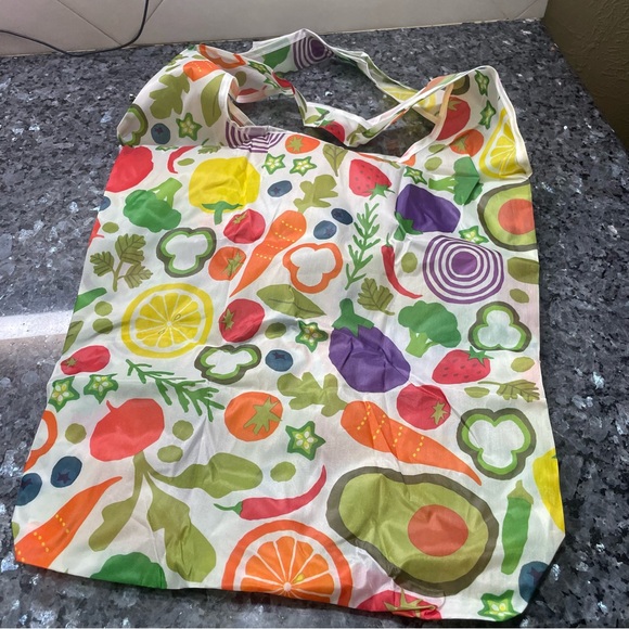 Vegetable portable tote bag / NWOT - Picture 3 of 8